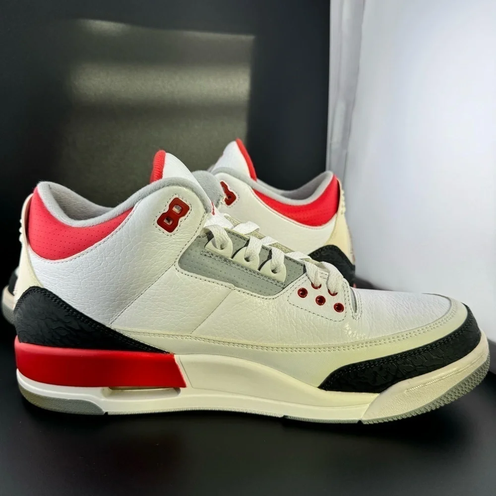 Jordan 3 Retro Sneaker Size 11.5 Men